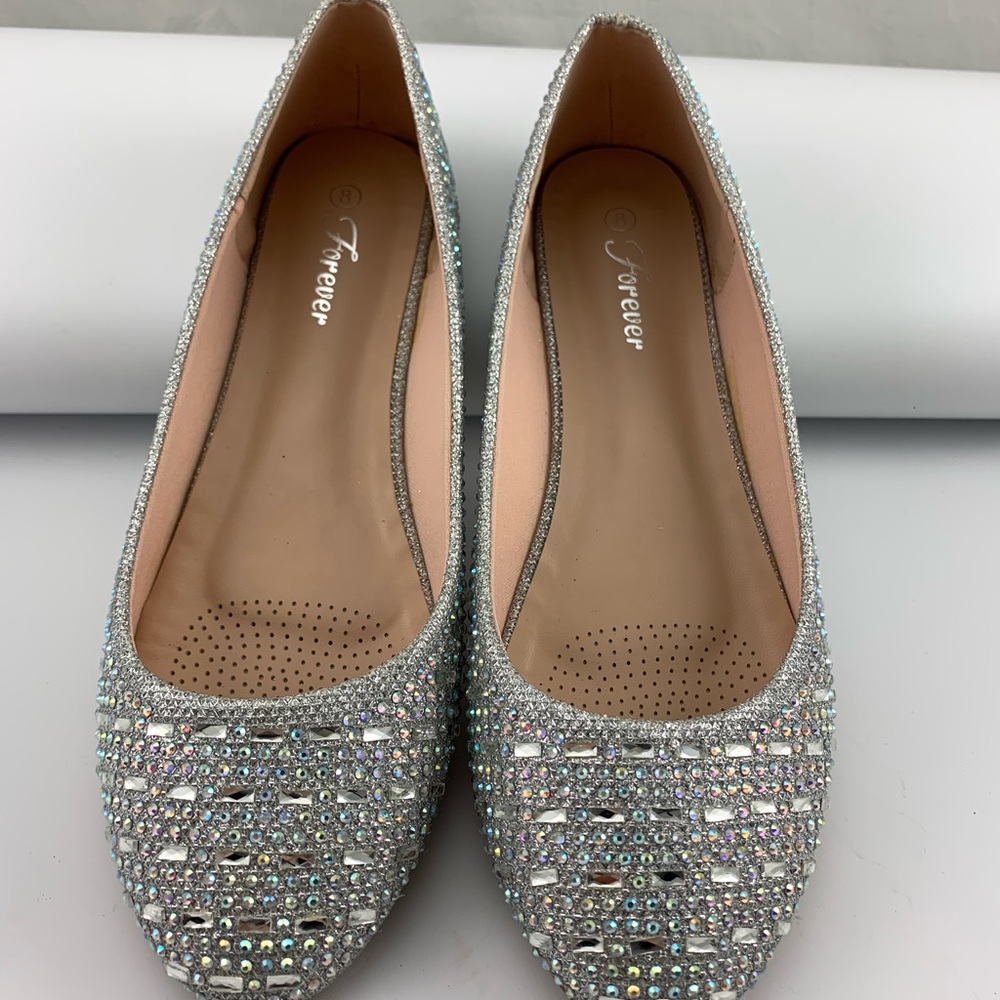 Cute Sparkly, silver flats